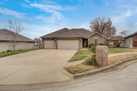 604 E Sugarmill Court, Ozark, MO 65721