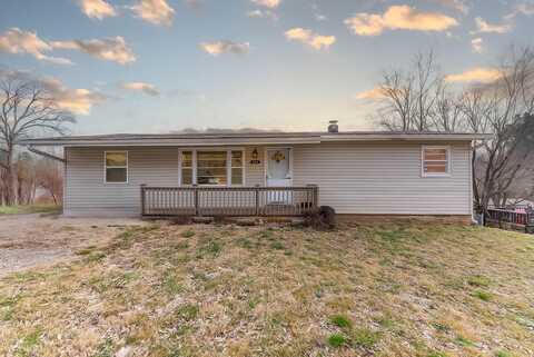 222 Brewer Street, Thayer, MO 65791