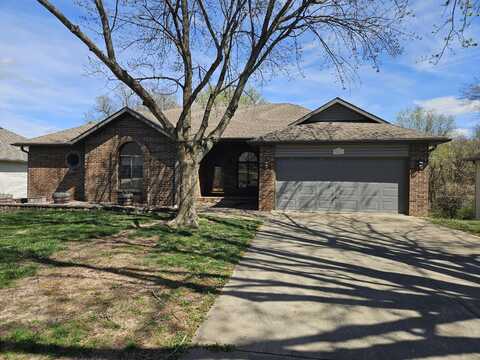 3616 N Temple Avenue, Springfield, MO 65803
