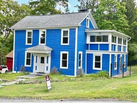 698 N Abington Road, Waverly, PA 18471