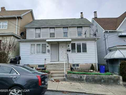 678 Mckinley St, Hazleton, PA 18201