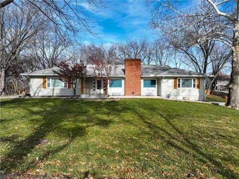 6206 NW Tower Drive, Platte Woods, MO 64151