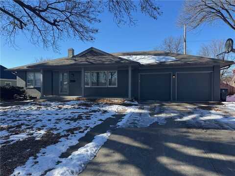 5226 N Flora Avenue, Kansas City, MO 64118