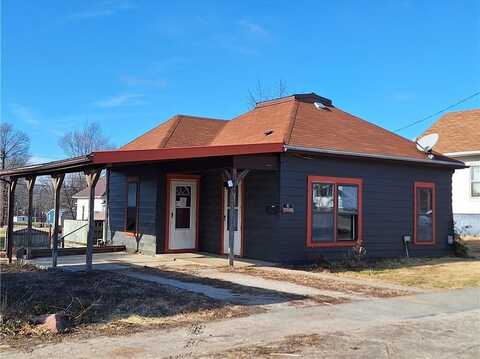 1809 N Main Street, Trenton, MO 64683