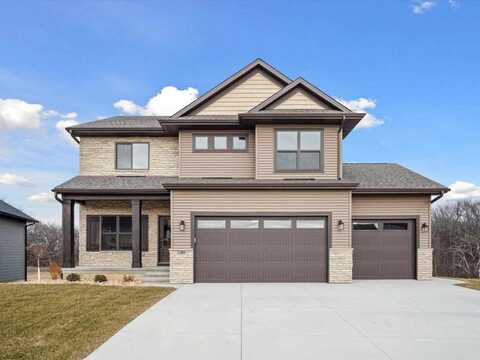 1209 Kona Cir, Coralville, IA 52241