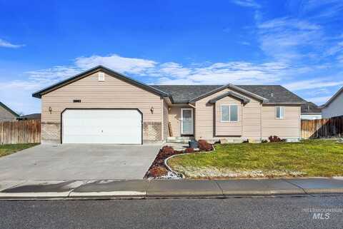 1158 NE Rockridge St, Mountain Home, ID 83647