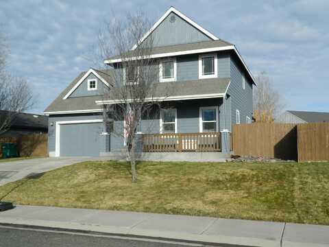 3911 Birddog Drive, Klamath Falls, OR 97603