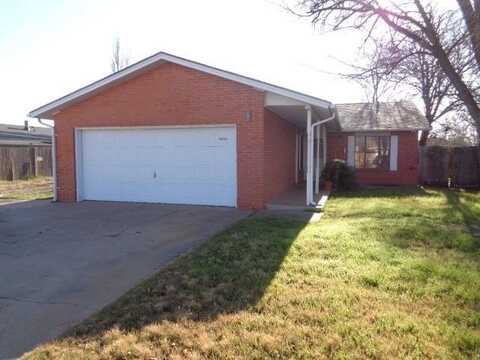 3905 Ridgeway Drive, Plainview, TX 79072