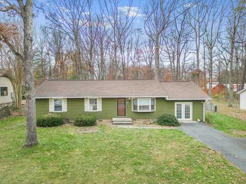 45 Falling Rock Drive, Stuarts Draft, VA 24477