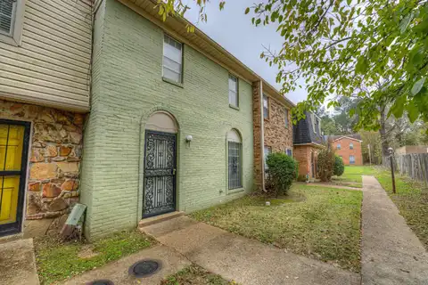 1749 FOX HUNT, Memphis, TN 38134