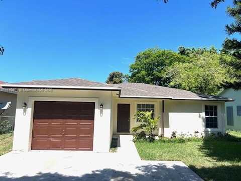 1574 NW 7th Ln, Pompano Beach, FL 33060