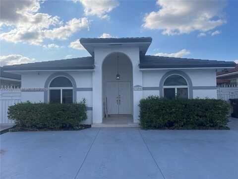 7856 W 34th Ct, Hialeah, FL 33018