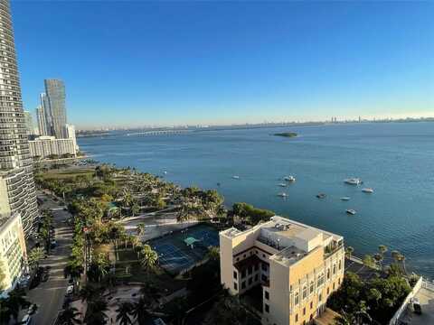 1717 N Bayshore Dr, Miami, FL 33132