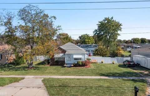 32100 Schoenherr, Warren, MI 48093