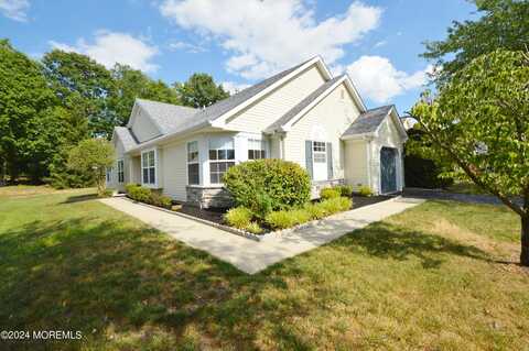 2401 Torrington Drive, Toms River, NJ 08755