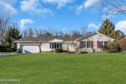 8 Crest Road, Jackson, NJ 08527