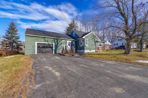 8 Lee Street, Winslow, ME 04901