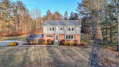 40 Pine Knoll Road, Winthrop, ME 04364