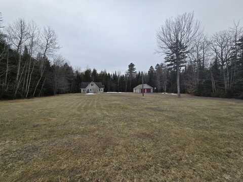 583 County Road, Milford, ME 04461