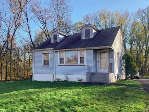 989 State Route 17k, Montgomery, NY 12549