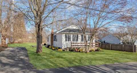 51 Prince Road, Rocky Point, NY 11778