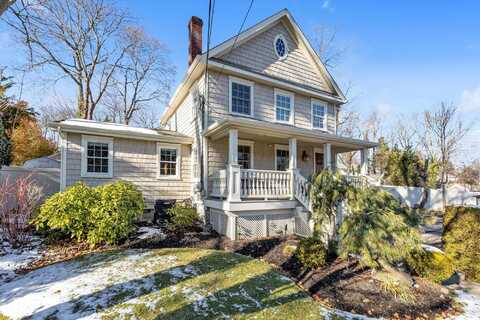 113 Woodbury Road, Huntington, NY 11743