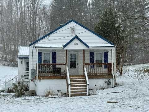 2808 LOCUST GROVE RD, BLUEFIELD, WV 24701