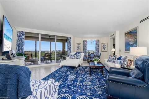 7225 Pelican Bay, NAPLES, FL 34108