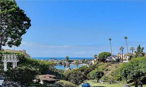 418 Carnation Avenue, Corona del Mar, CA 92625