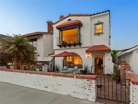 1305 E Balboa Boulevard, Newport Beach, CA 92661