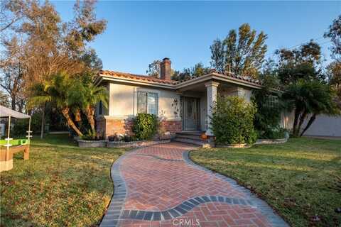 818 W Park Lane, Santa Ana, CA 92706