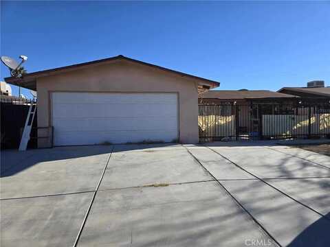 217 Plaimor Avenue, Barstow, CA 92311