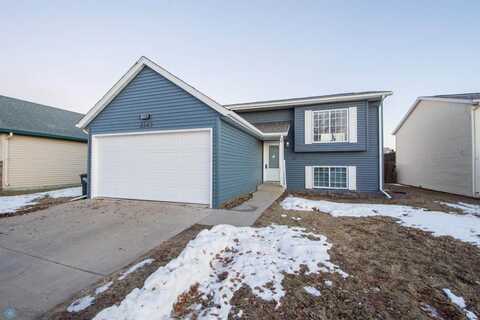 2345 59th Avenue South, Fargo, ND 58104