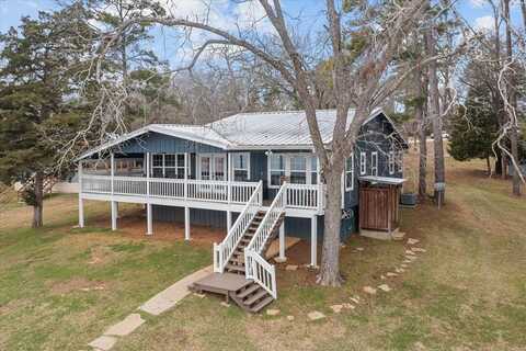 380 Briar Cove Drive, Grapeland, TX 75844