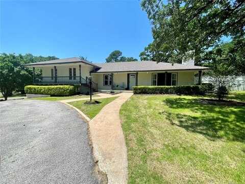 2001 Parkview Drive, Okmulgee, OK 74447