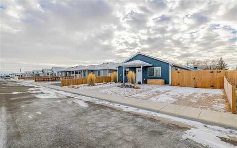 1078 E Adams St, Powell, WY 82435