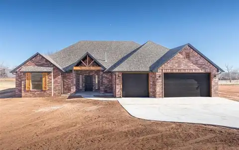 793 Ole Rock Creek Road, Tuttle, OK 73089