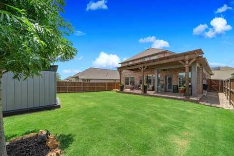 905 Bent Brook Road, Oak Point, TX 75068