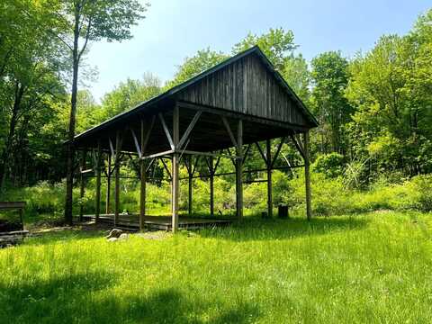 1.5 Poth Brook Lane, Williamstown, NY 13493