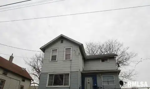 1205 GAINES Street, Davenport, IA 52804