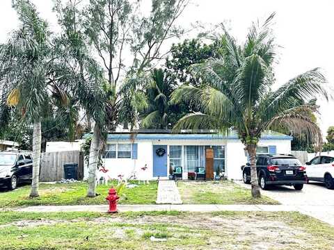 578 Tallulah Rd, Lake Worth, FL 33462