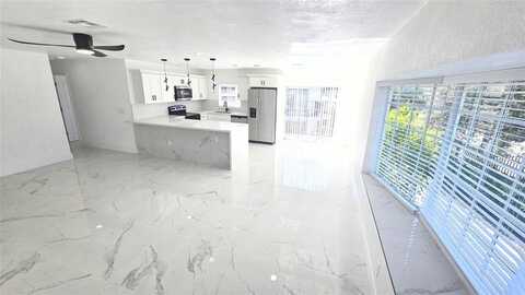 1816 NW 55 AVE, Lauderhill, FL 33313