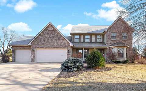 829 COUNTRY CLUB Lane, FOND DU LAC, WI 54935