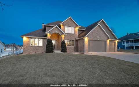1106 LAKE LARGO Drive, GREEN BAY, WI 54311