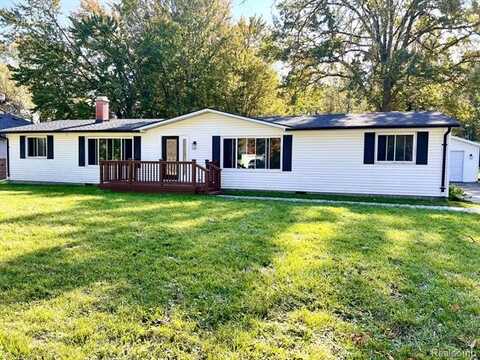 26740 ALRAY Street, Chesterfield, MI 48051