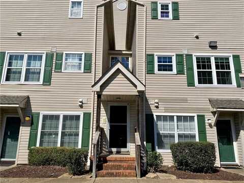 12844 Daybreak Circle, Newport News, VA 23602