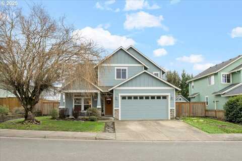 104 S 5TH ST, Carlton, OR 97111