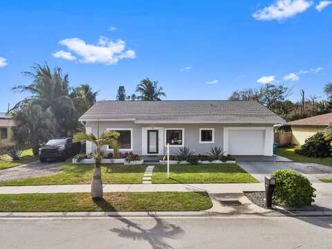 728 NE 9th Avenue, Boynton Beach, FL 33435