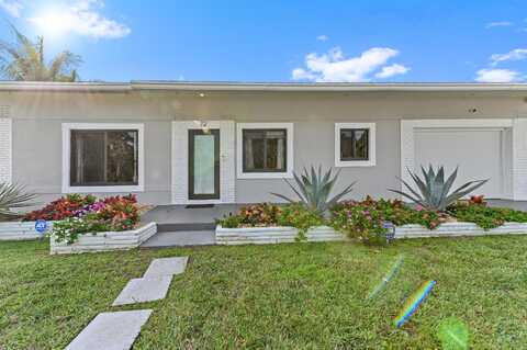 728 NE 9th Avenue, Boynton Beach, FL 33435