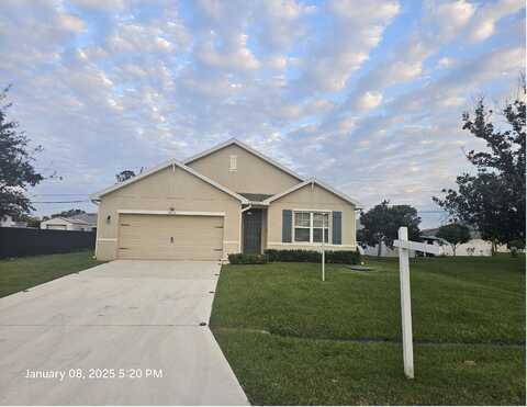 3013 SW Segovia Street, Port Saint Lucie, FL 34953